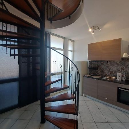 Appartement Terrazza Delle Rose à Nettuno Extérieur photo