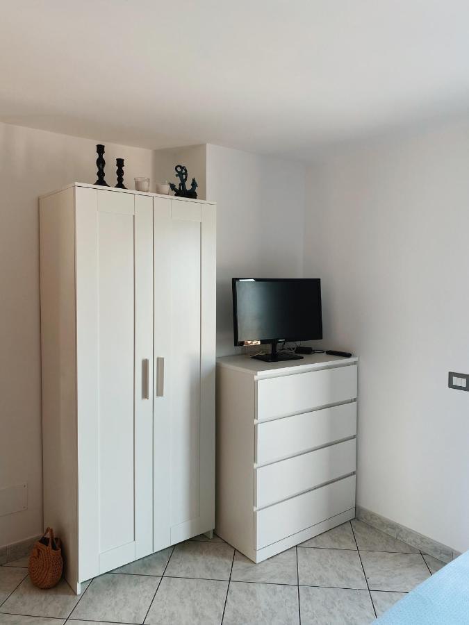 Appartement Terrazza Delle Rose à Nettuno Extérieur photo